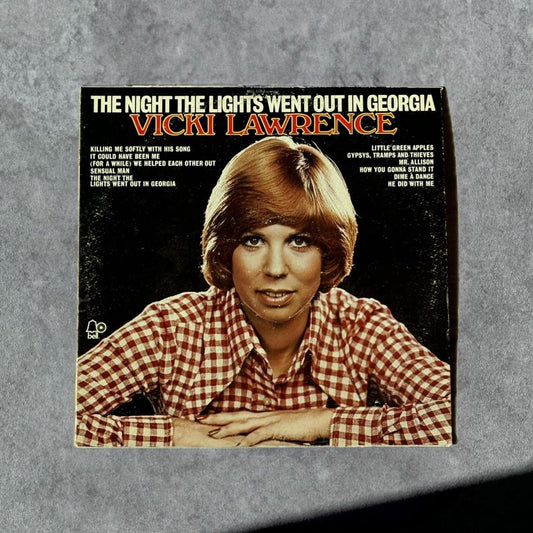 Vicki Lawrence “The Night The Lights Went Out In Georgia” Vintage Record Vinyl - GROOVES