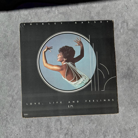 Shirley Bassey “Love, Life and Feelings” Vintage Record Vinyl - GROOVES